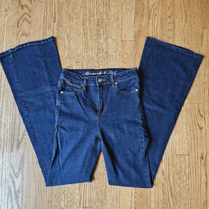 Abercrombie&Fitch flare women's jeans size 2L